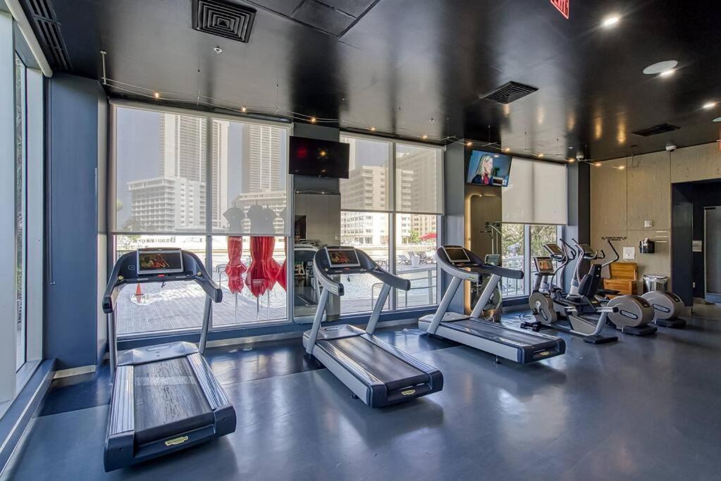 High-Floor Oceanview Apartment ฮาลลันเดลบีช ภายนอก รูปภาพ